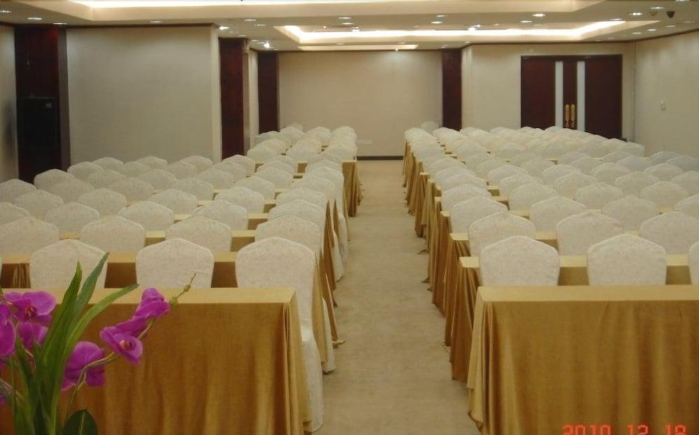 Gardford International Hotel Гуанчжоу Екстер'єр фото
